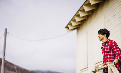 Modern & stylish bedrooms with versatile furnishings